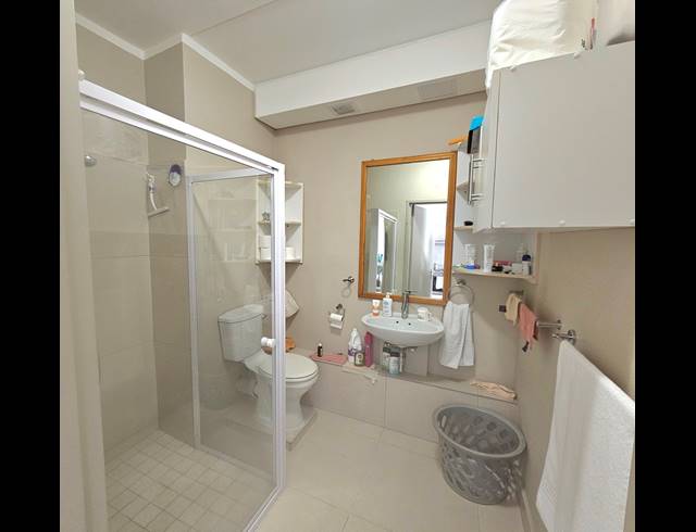 1 BEDROOM APARTMENT FOR SALE IN PINELANDS